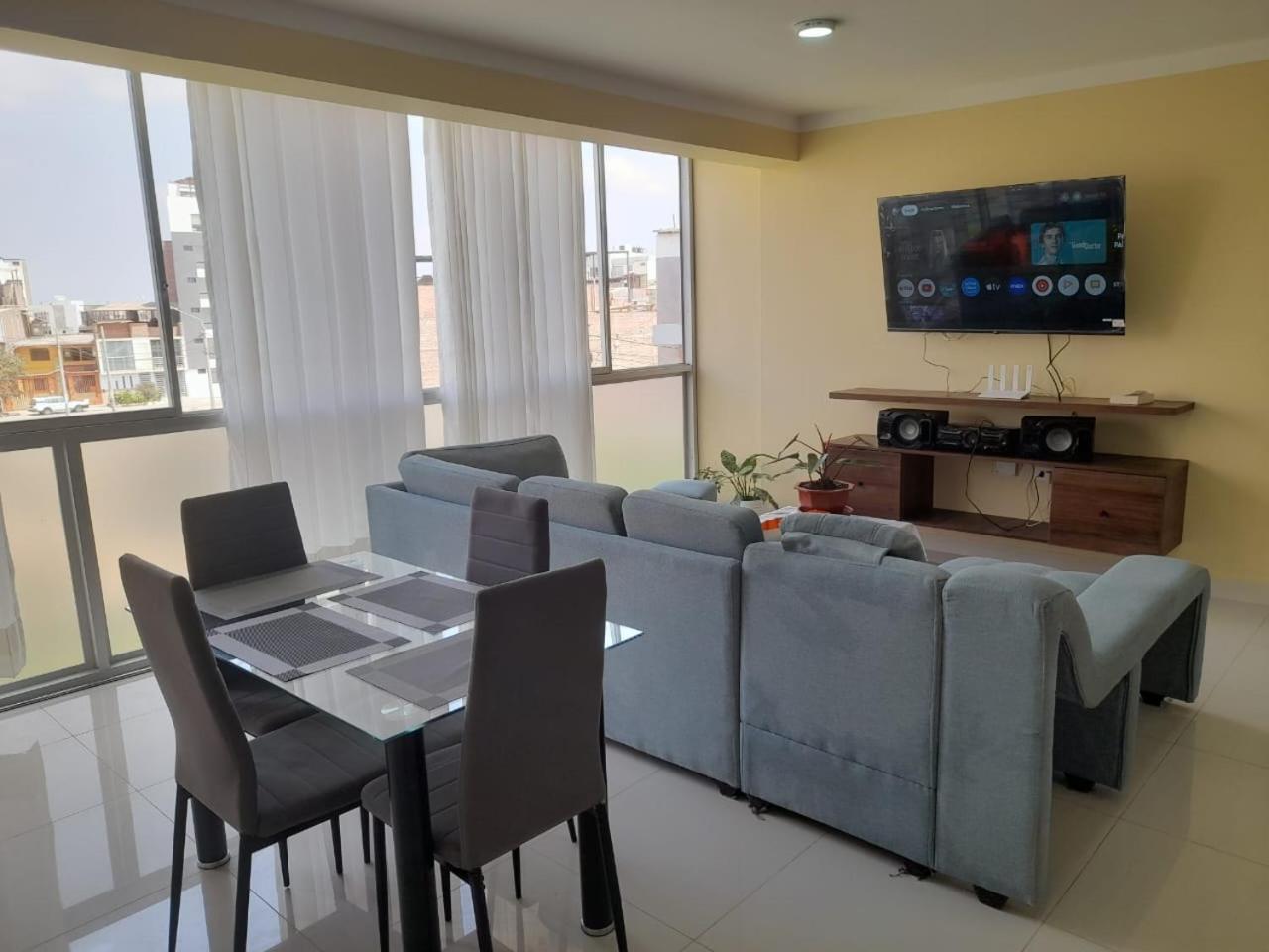 Apartamento 2 Dormitorios Con Jacuzzi Y Gimnasio Chiclayo Exterior photo